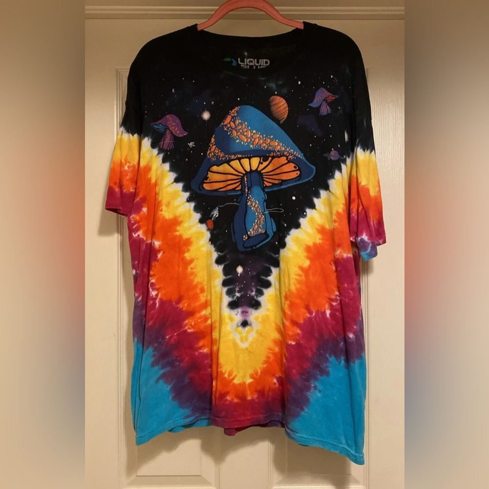Liquid Blue Tie Dye Space Shrooms Mushrooms T-Shirt